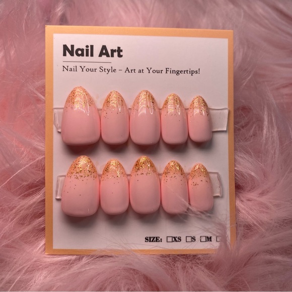 Pink and Gold Glitter Press-On Nails - Picture 5 of 5